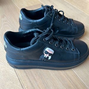 Karl Lagerfeld black leather original sneakers :us 6, uk4, eu 37